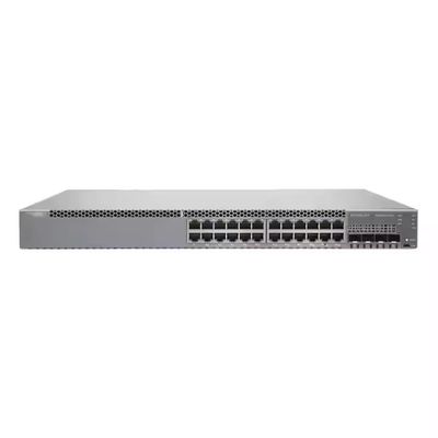 SRX300-JSB o SRX300-JSE personalizable Completa tu sistema con 8GE utilizando solo el hardware SRX300-SYS-JB de tamaño personalizado