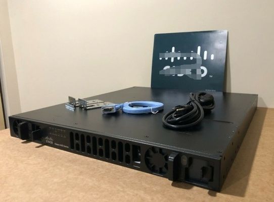 Tout nouveau routeur réseau ISR4431/K9 ISR 4431 original avec Wi-Fi 802.11abgnacax VoIP 3 ports LAN Ethernet