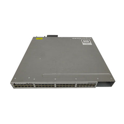 Les ports POE Ethernet sont gérés par une base IP et peuvent être empilés