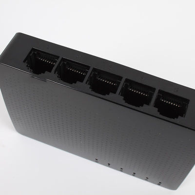 Commutateur de bureau privé Mold Gigabit SG105 à 5 ports 10/100/1000Mbps pour une connectivité fluide et transparente
