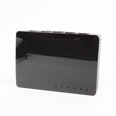 SG105M de 5 puertos con interruptor Gigabit Ethernet de intercambio completo / medio dúplex 10Gbps capacidad personalizable