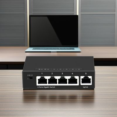 5 ports Full Gigabit VLAN Network Ethernet Switch 10 Gbps Capacité POE SNMP Fonctions QoS 3 ans Adaptateur géré Système de vidéosurveillance