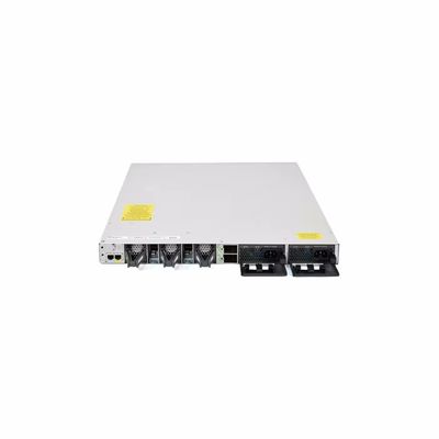 Taille personnalisée 24 ports Poe Switch d'accès C9300L-24P-4X-E Essentiels du réseau Commutateur pour la vitesse et les connexions réseau