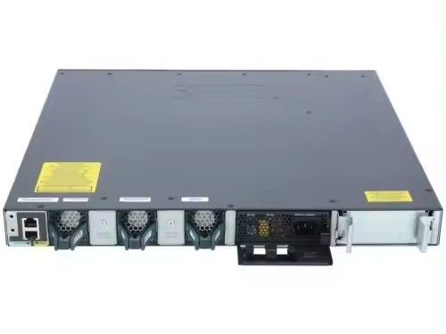 48 Ports QFX5120-48YM-AFO Managed Ethernet Switch with POE Function and Stock Availability
