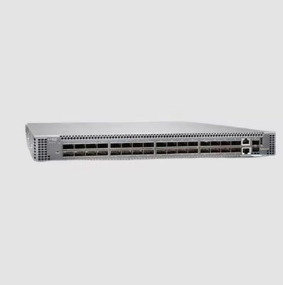 QFX5120-32C-AFO 48 ports 10/100/1000Mbps Commutateur QFX5120 série 32x100GB Airflow Ethernet Commutateur avec des options personnalisables