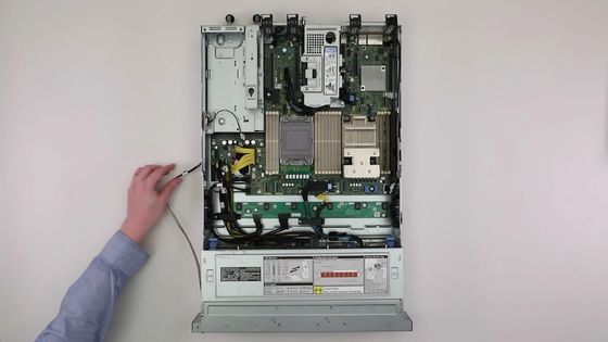 Database-Optimized PowerEdge R650 1U Rackmount Server with Xeon Processor and 1.7 GHz Main Frequency