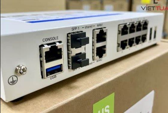 Original New FG-100F FortiGate 100F 20 x GE RJ45 Ports Network Firewall Security