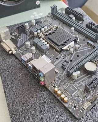 LGA 1200 Micro ATX Desktop Motherboard WIFI M.2 B460M-D2VX SI For Workstation