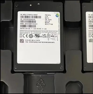 800G Weight Customized Size SAS SSD for Enterprise Server PM1643A MZILT7T6HALA-00007 Customized 7.68T 30.72T