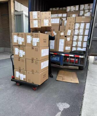 Original New Cisco Managed Switch with 48 Port GE and 4x10GE SFP+ Stackable Networking Switch